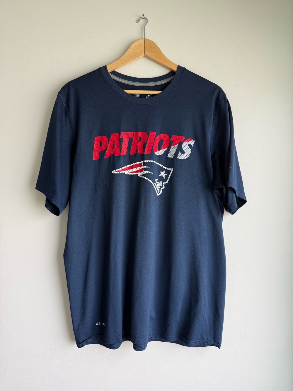 Nike New England Patriots NFL Dri-FIT Training Shirt Large